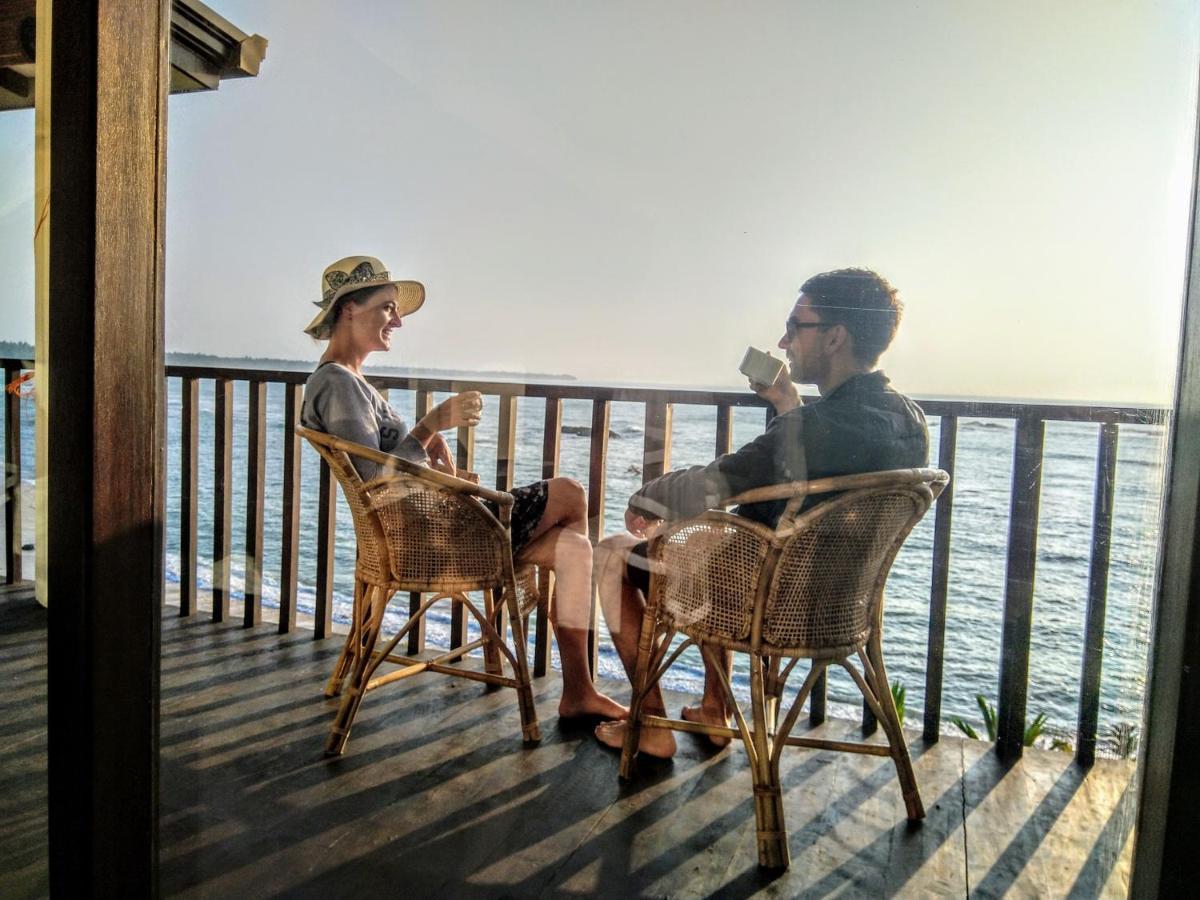 Samudra Beach Resort Тангалла Экстерьер фото